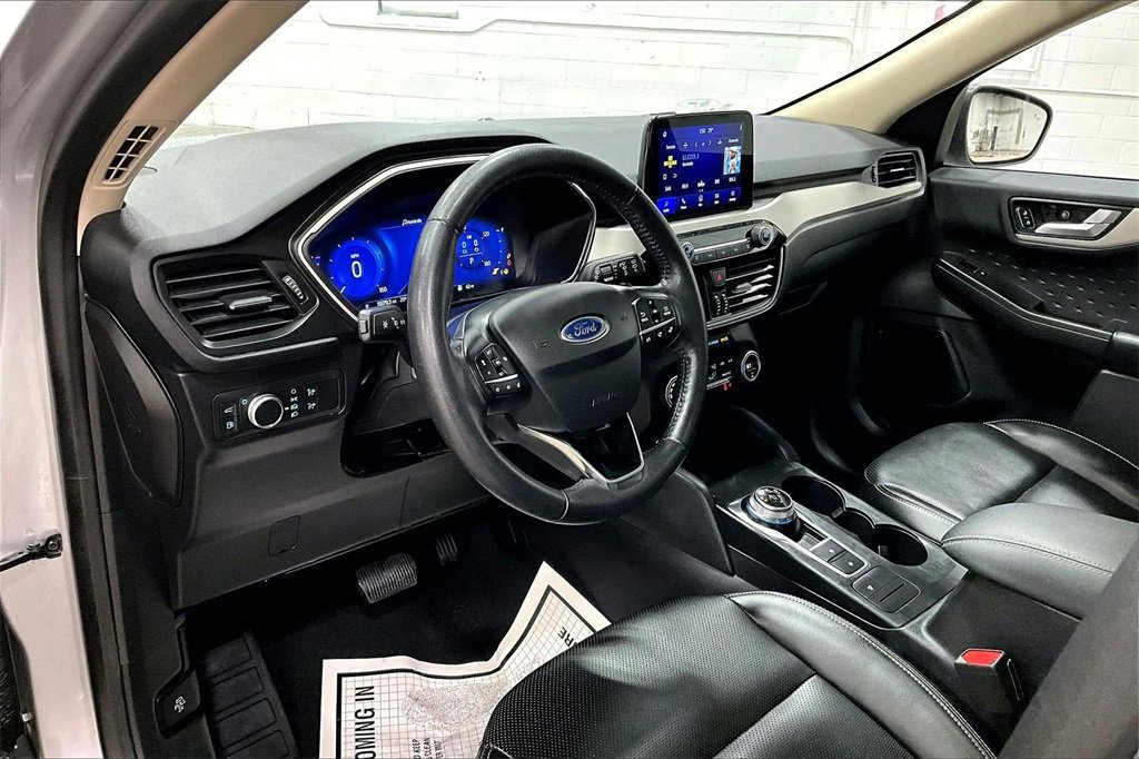Certified 2020 Ford Escape SE Sport image 13