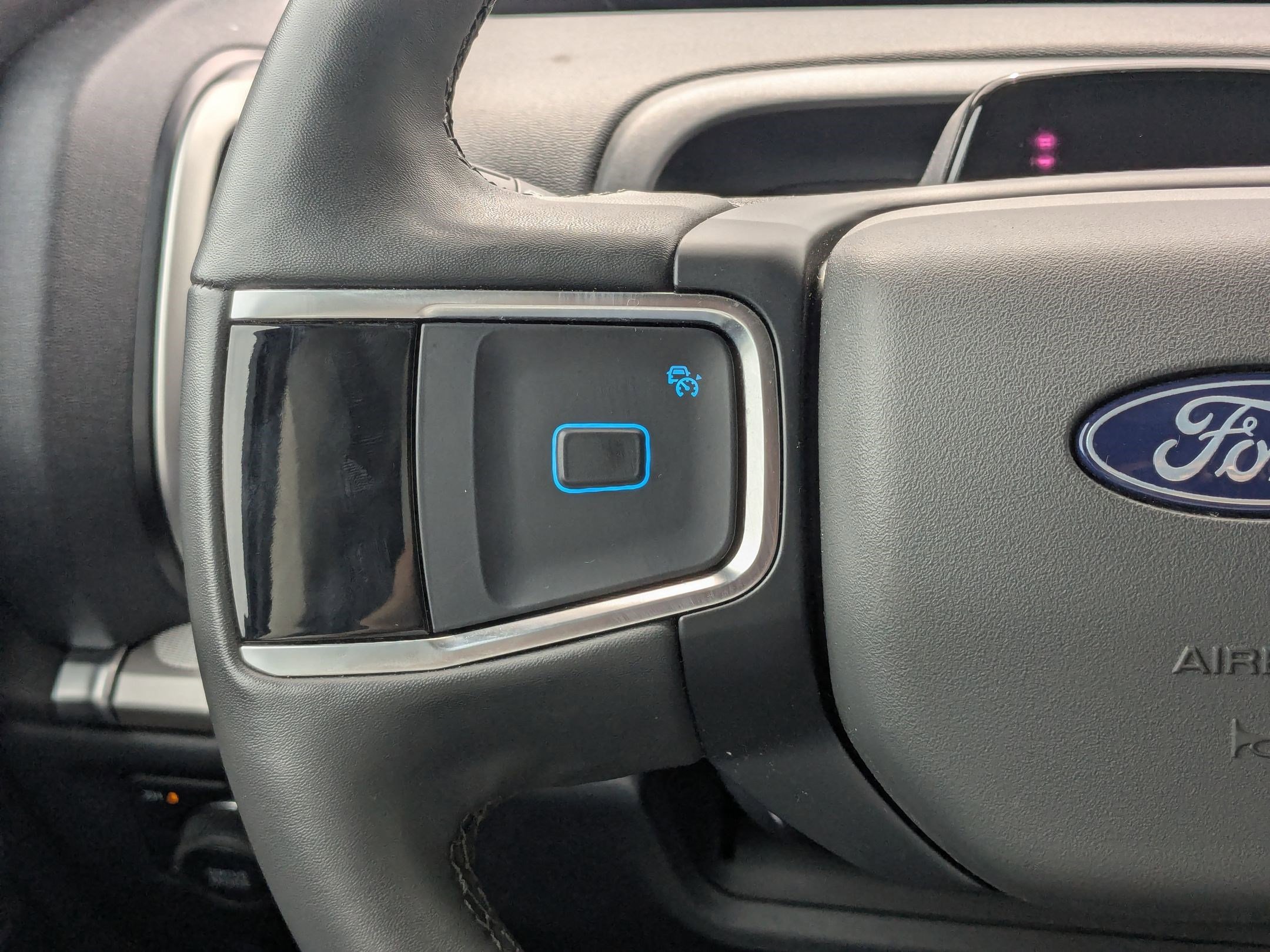 Certified 2025 Ford Expedition Max Active AWD/4WD image 23