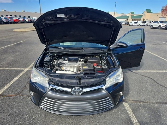 Used 2017 Toyota Camry LE image 24