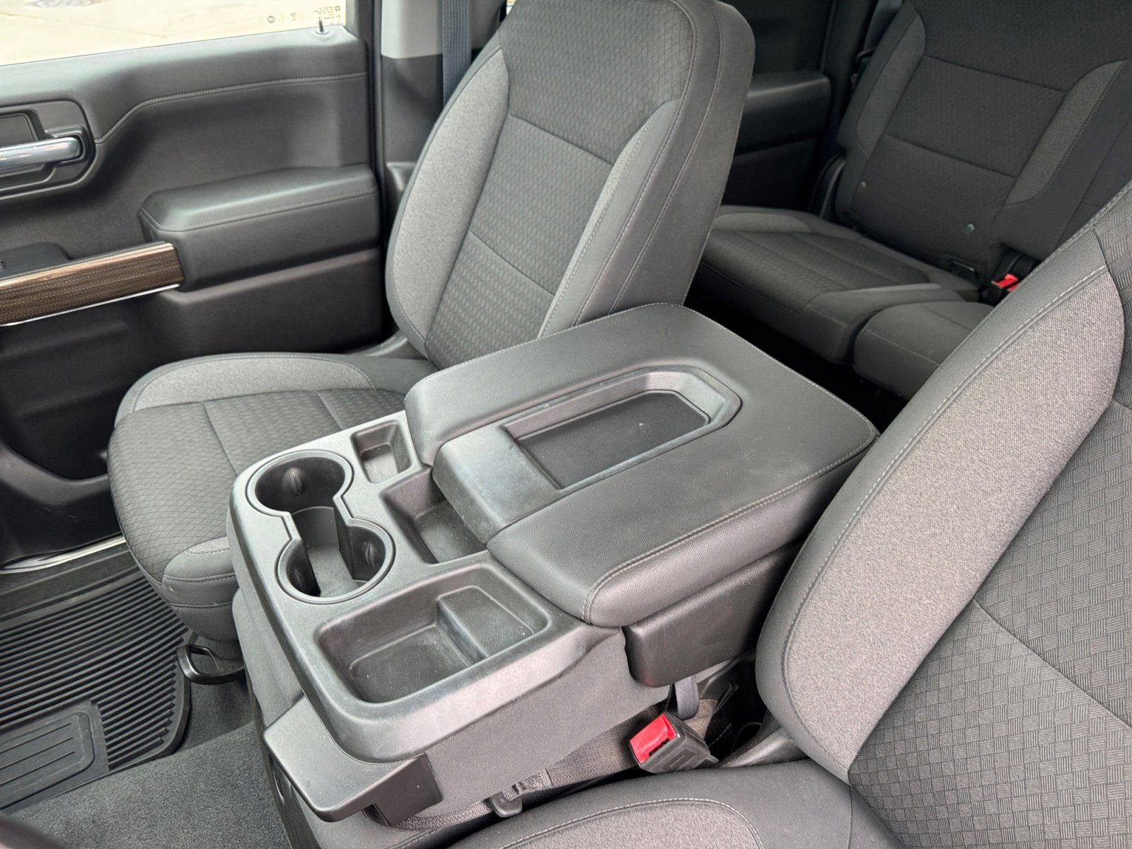 Used 2020 Chevrolet Silverado 1500 LT w/ All-Star Edition AWD/4WD image 21