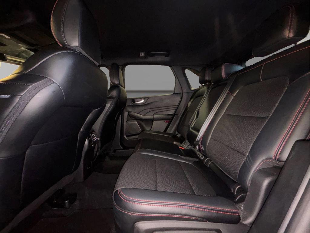 Certified 2025 Ford Escape ST-Line image 13