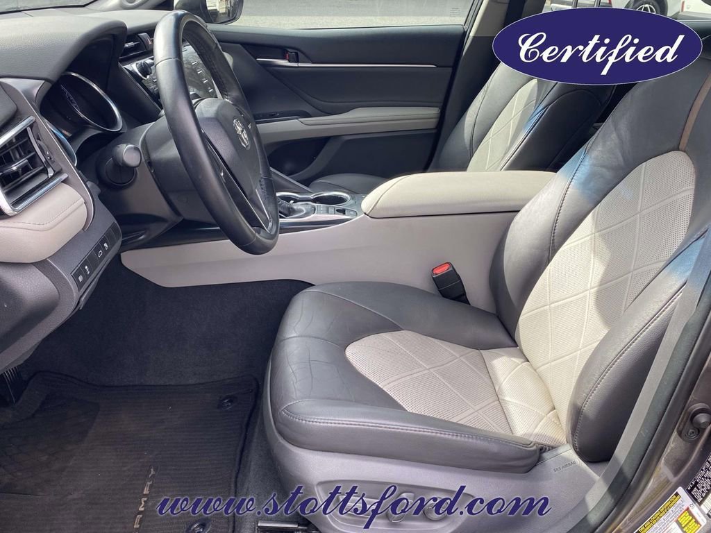 Used 2018 Toyota Camry XLE w/ Audio Package image 13