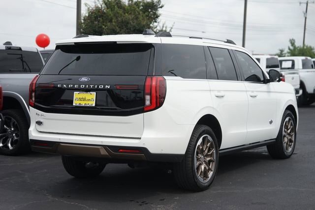 Certified 2025 Ford Expedition King Ranch AWD/4WD image 6