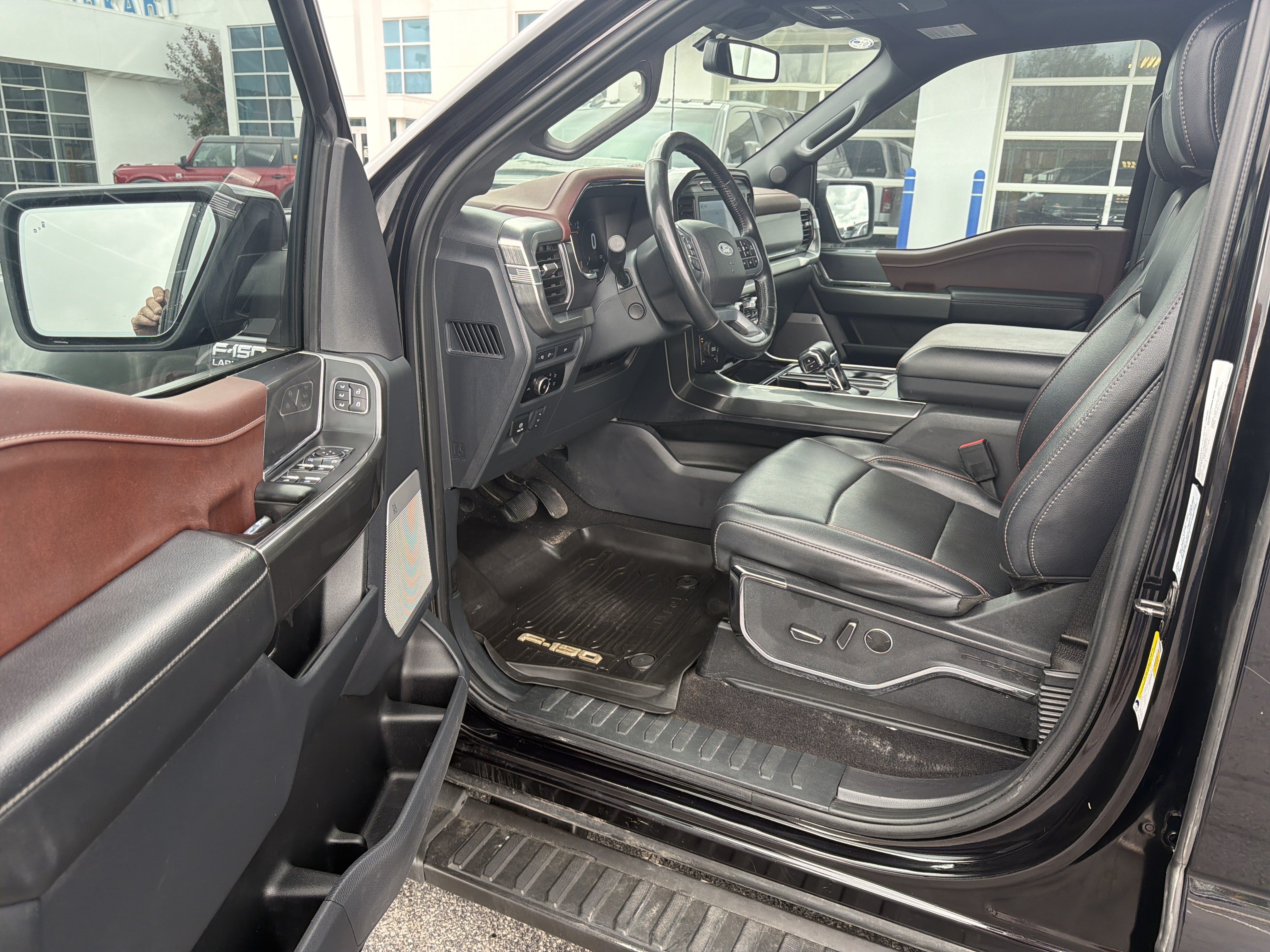 Certified 2023 Ford F150 Lariat w/ Equipment Group 502A High AWD/4WD image 22