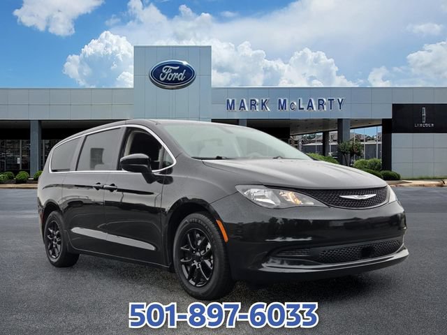 Used 2022 Chrysler Voyager LX FWD image 7