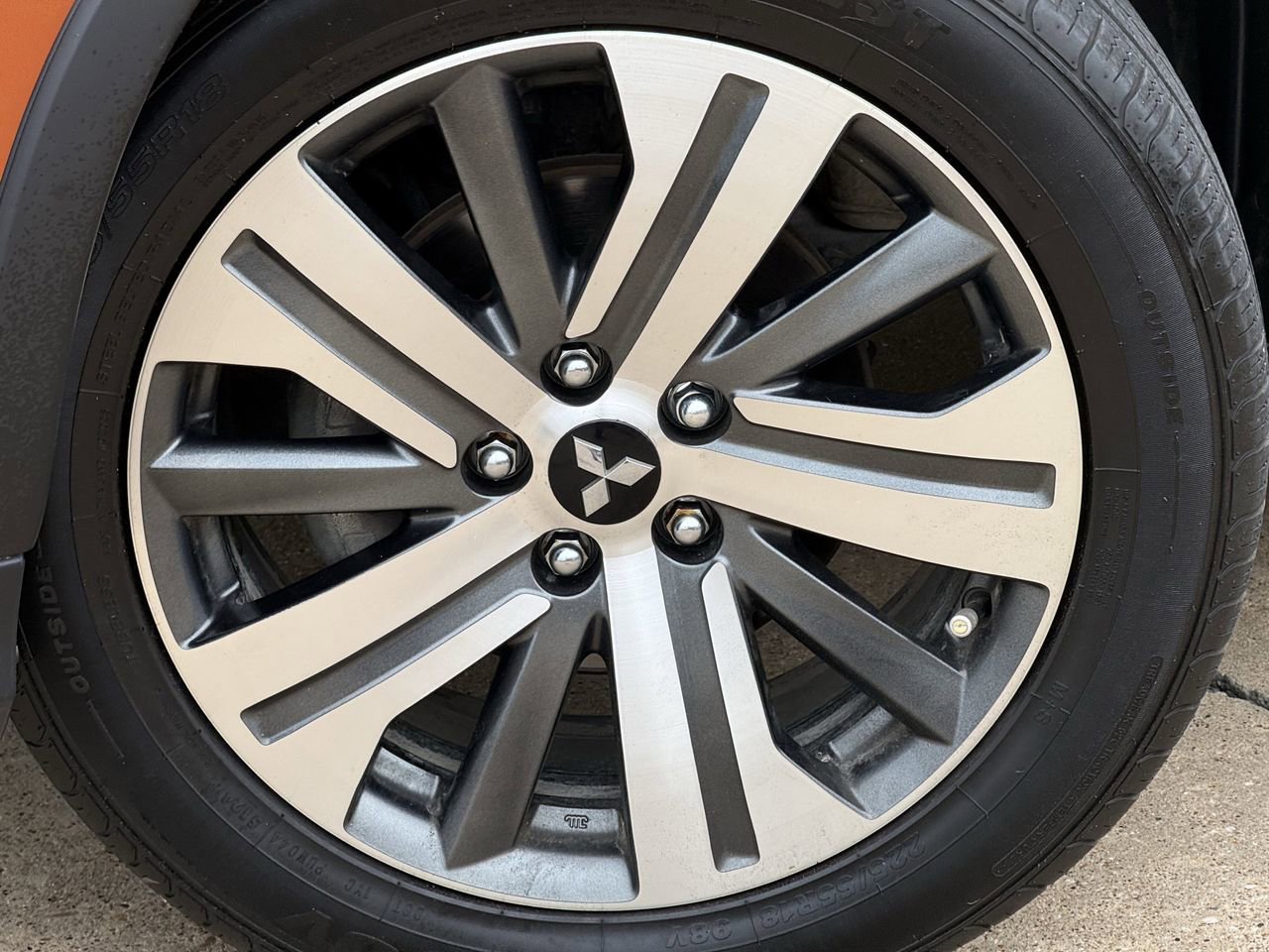 Used 2020 Mitsubishi Outlander Sport ES FWD image 9