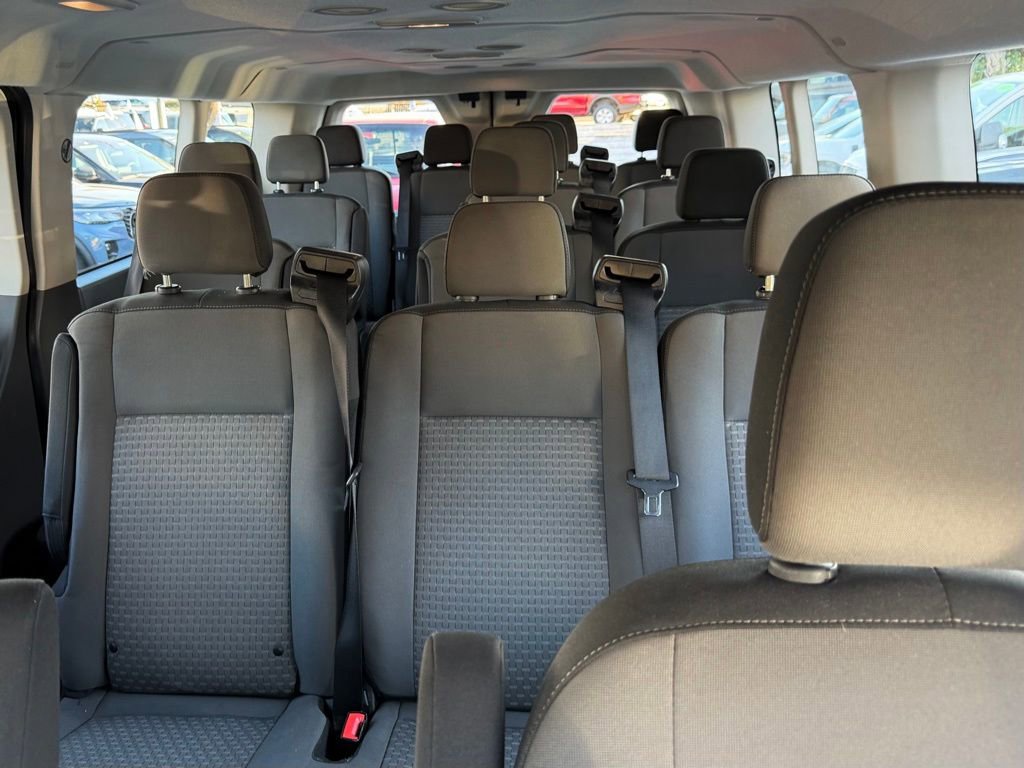 Certified 2022 Ford Transit 350 XLT image 29