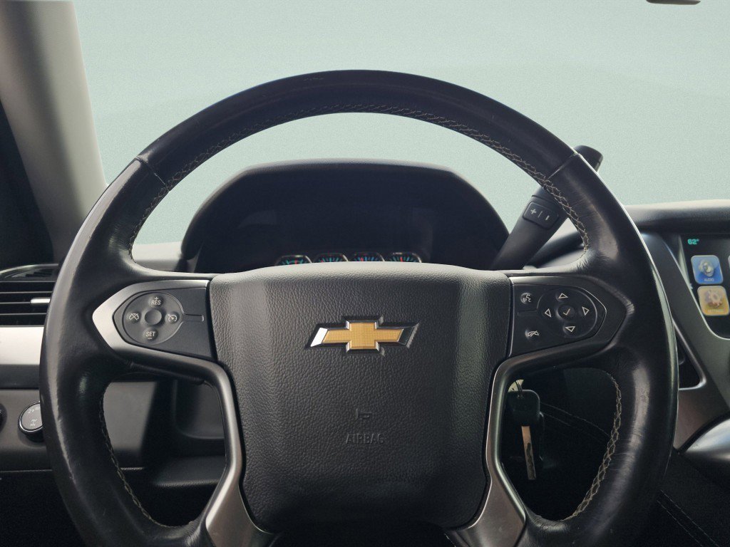 Used 2017 Chevrolet Suburban LS image 27