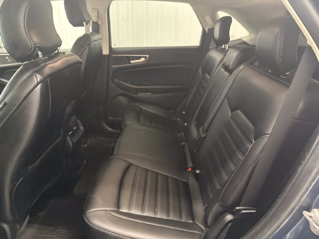 Certified 2019 Ford Edge SEL w/ Equipment Group 201A AWD/4WD image 34