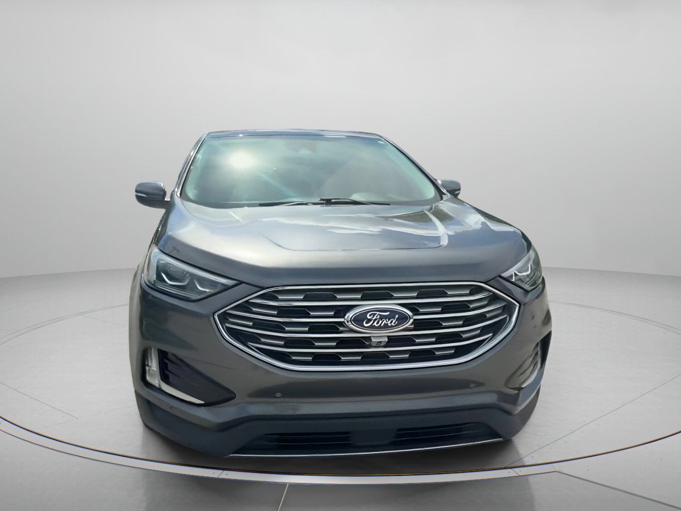 Certified 2019 Ford Edge Titanium w/ Equipment Group 301A FWD image 8