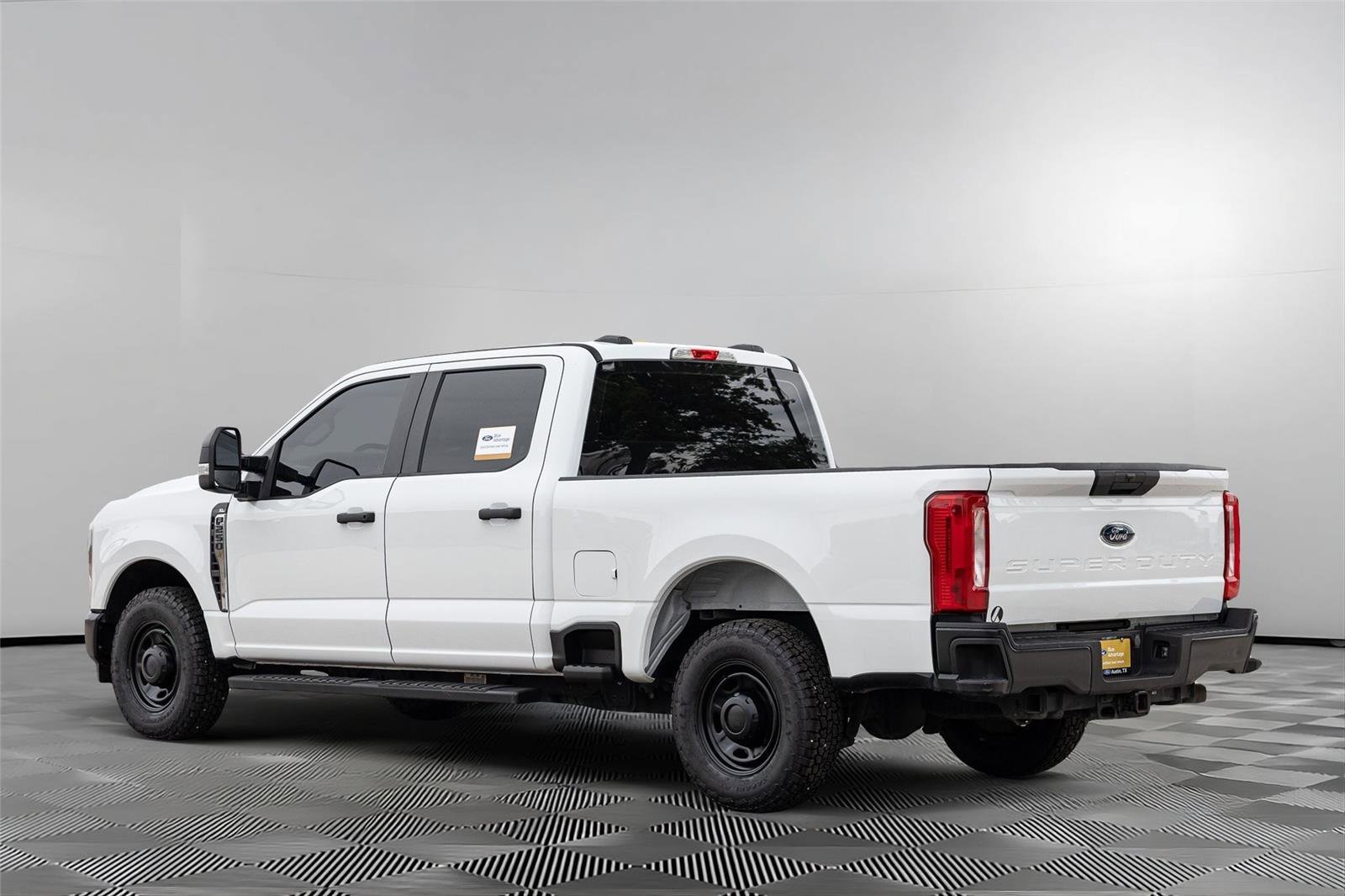 Certified 2024 Ford F250 XL RWD image 8