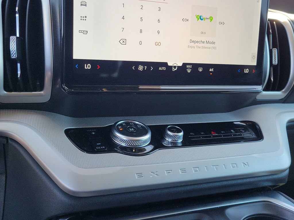 Certified 2025 Ford Expedition Max Active AWD/4WD image 28