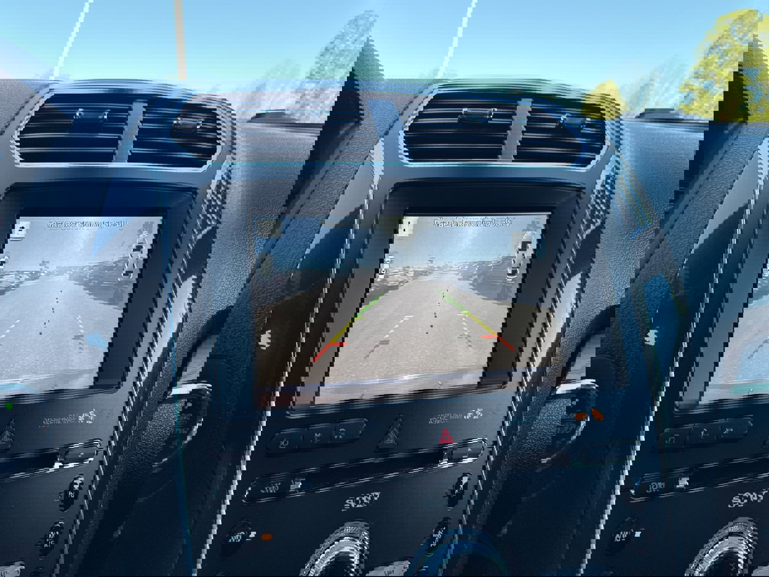 Certified 2018 Ford Explorer Limited w/ Equipment Group 301A image 18