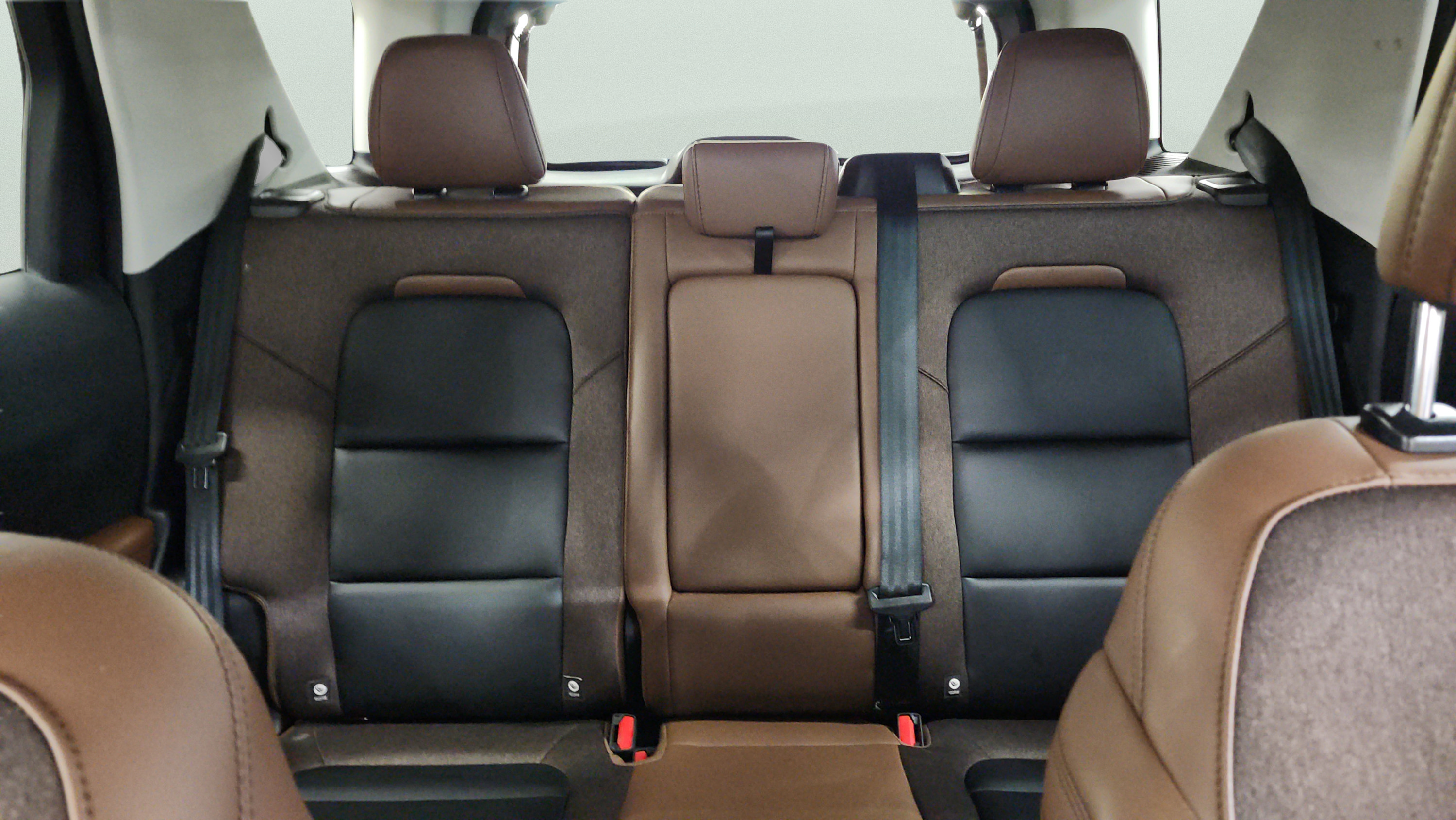 Certified 2025 Ford Bronco Sport Outer Banks w/ Outer Banks Tech Package+ AWD/4WD image 14