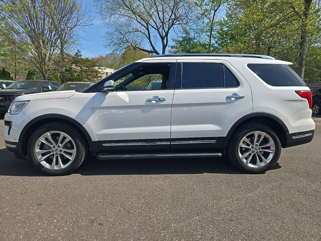 Certified 2019 Ford Explorer Limited w/ Ford Safe & Smart Package AWD/4WD image 8