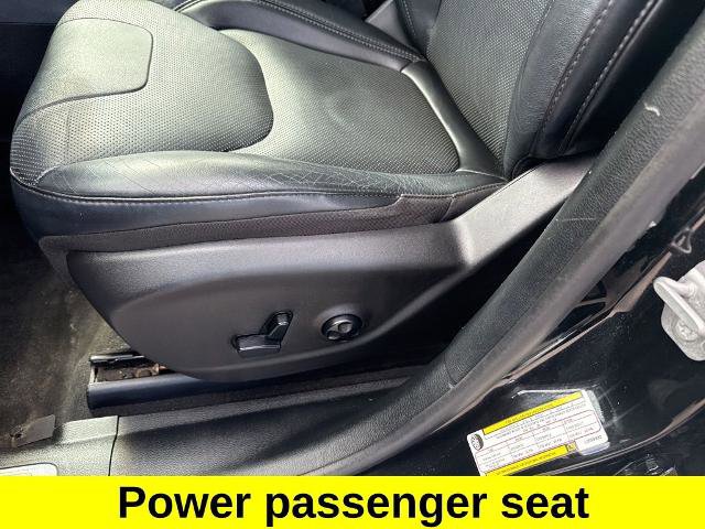 Used 2020 Jeep Cherokee Limited image 19