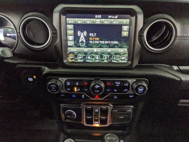 Used 2023 Jeep Wrangler Unlimited Sahara w/ Cold Weather Group image 8