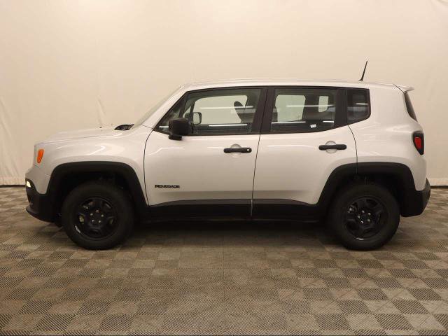 Used 2018 Jeep Renegade Sport w/ Power & Air Group image 4
