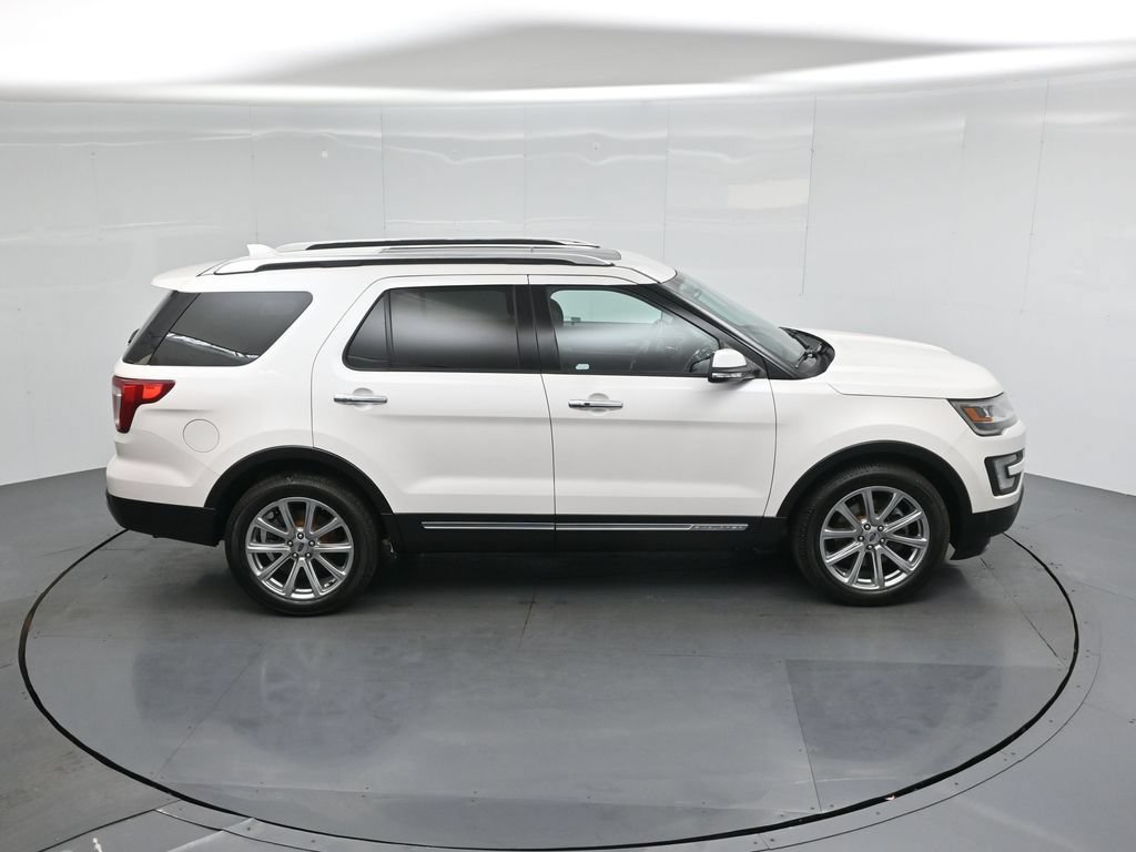 Certified 2017 Ford Explorer Limited FWD image 39