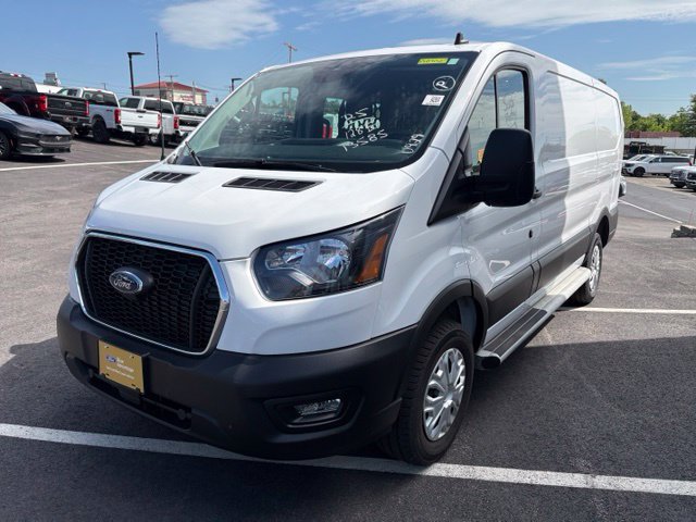 Certified 2025 Ford Transit 250 Low Roof w/ Exterior Upgrade Package RWD image 7