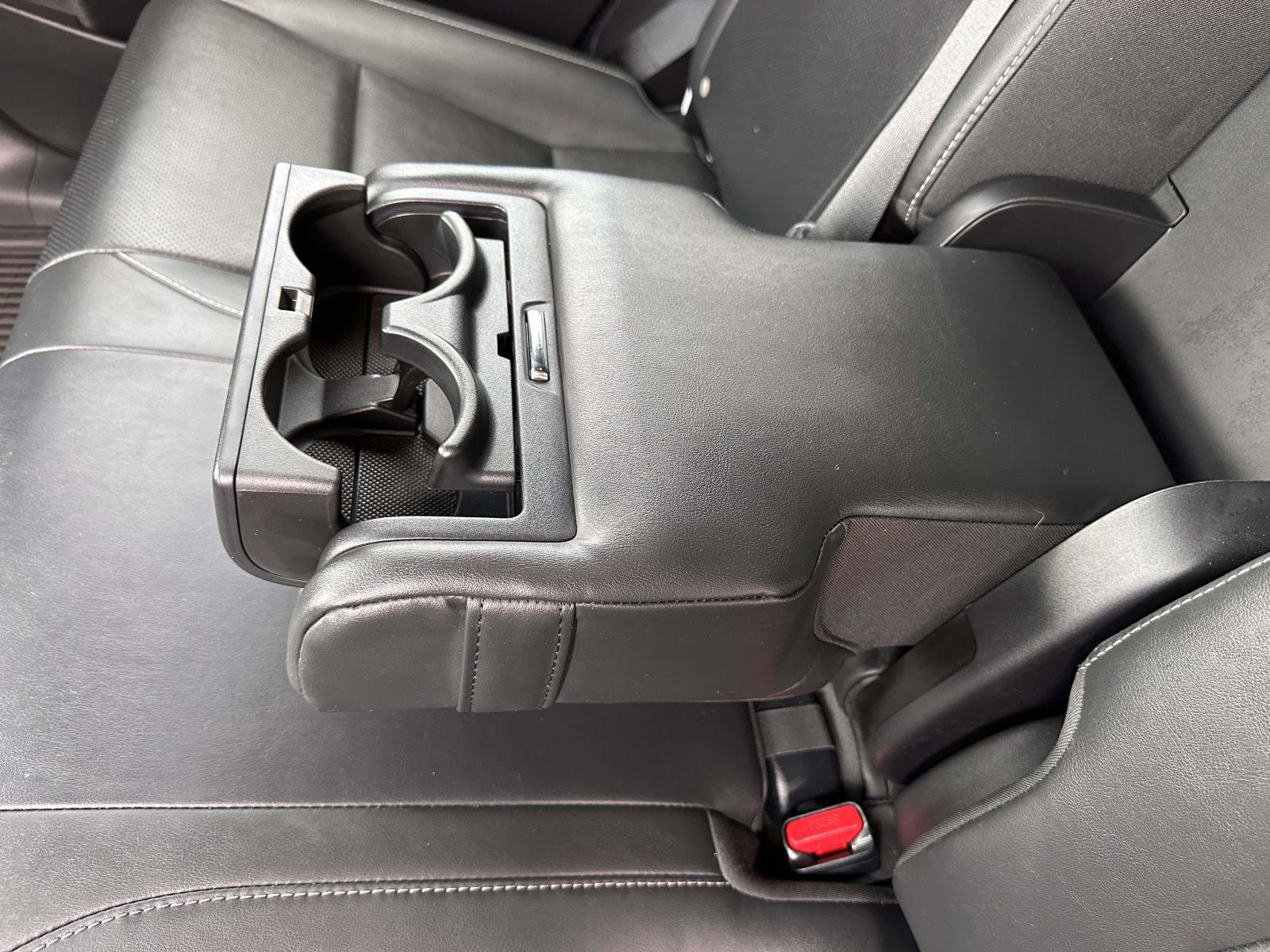 Used 2024 Lexus RX 350 F Sport w/ Convenience Package image 15