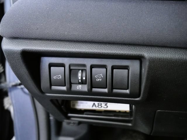 Used 2024 Subaru Outback Premium AWD/4WD image 18