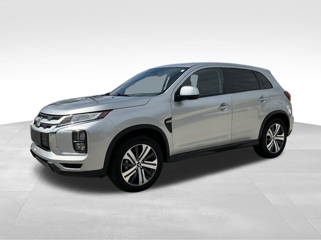 Used 2025 Mitsubishi Outlander Sport ES AWD/4WD image 2