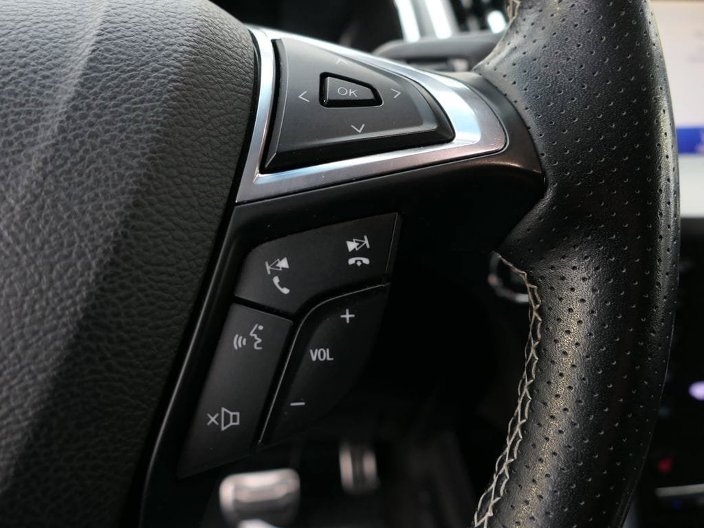Certified 2019 Ford Edge ST AWD/4WD image 17
