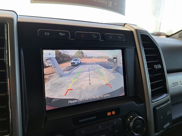 Certified 2021 Ford F350 Lariat w/ Tremor Off-Road Package image 11