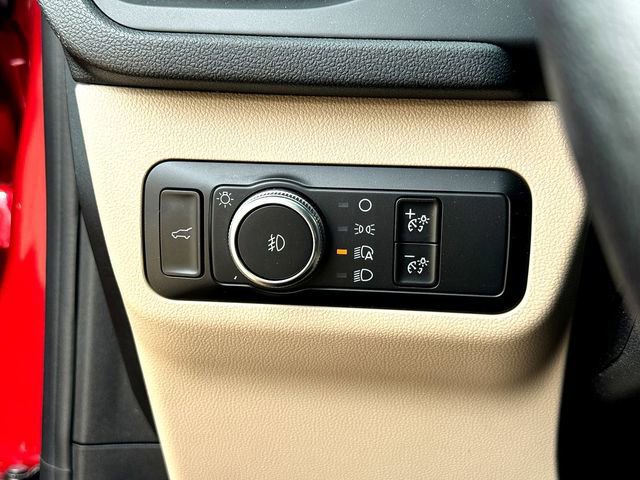 Certified 2020 Ford Escape SEL FWD image 14