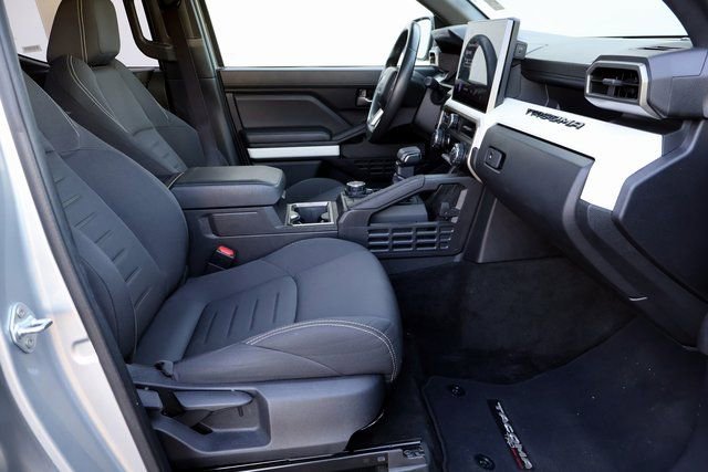 Used 2024 Toyota Tacoma TRD Off-Road image 20