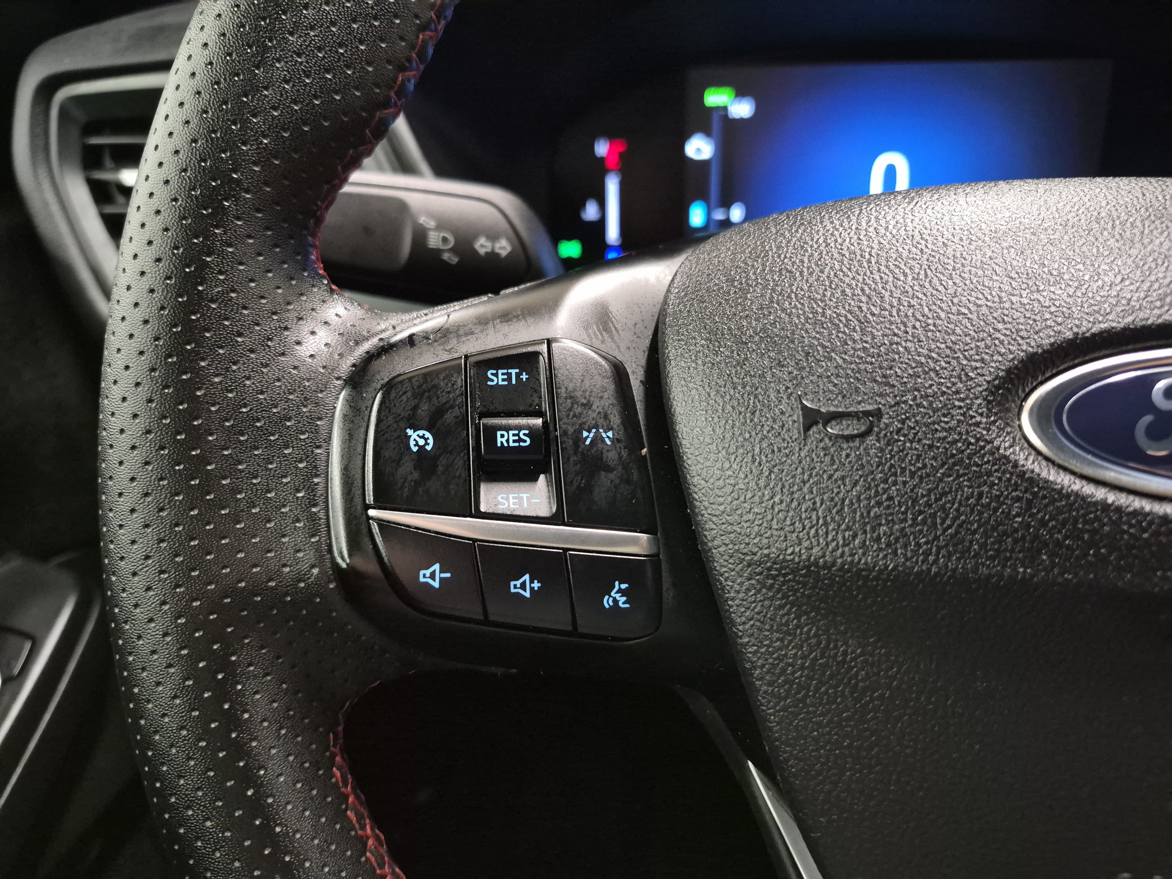 Certified 2024 Ford Escape ST-Line w/ Equipment Group 301A FWD image 27