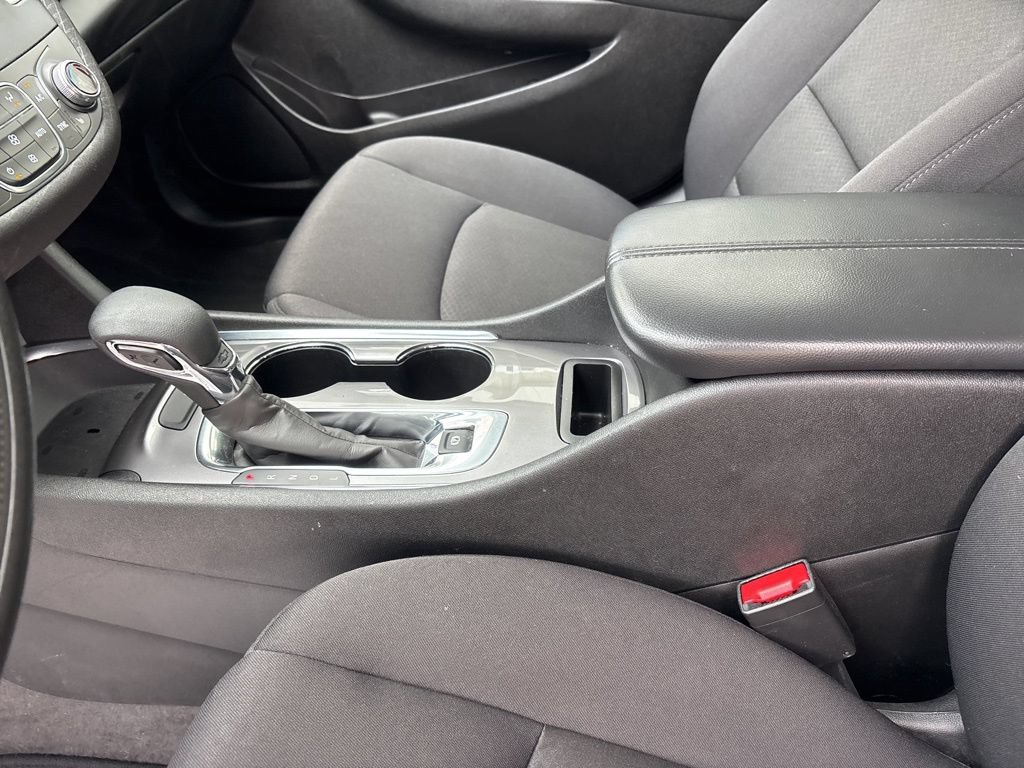 Used 2023 Chevrolet Malibu LT FWD image 20