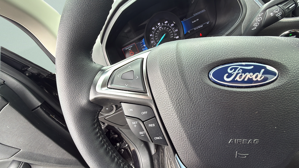 Certified 2024 Ford Edge Titanium AWD/4WD image 33
