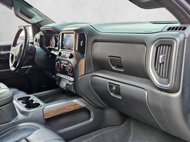 Used 2019 Chevrolet Silverado 1500 High Country w/ Technology Package AWD/4WD image 19