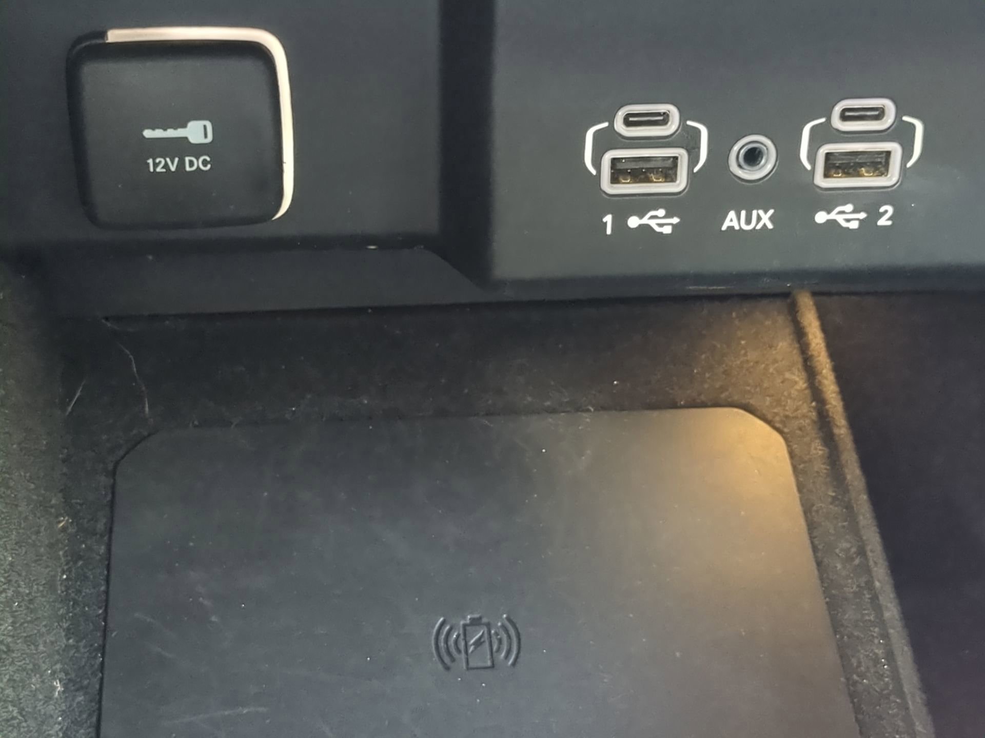 Used 2023 Jeep Wagoneer L Series III w/ Preferred Equipment Group image 54