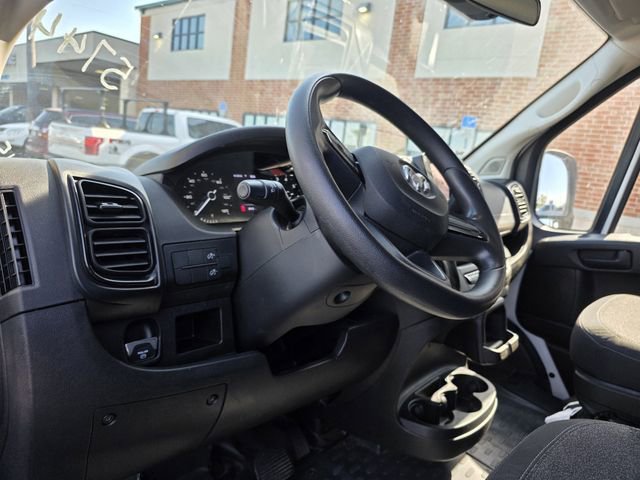 Used 2023 RAM ProMaster 2500 FWD image 11