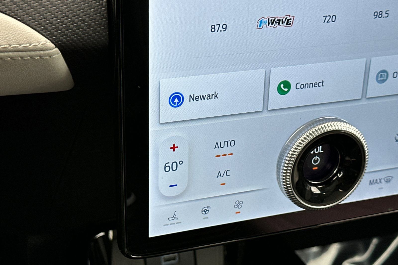 Certified 2023 Ford Mustang Mach-E Premium RWD image 29