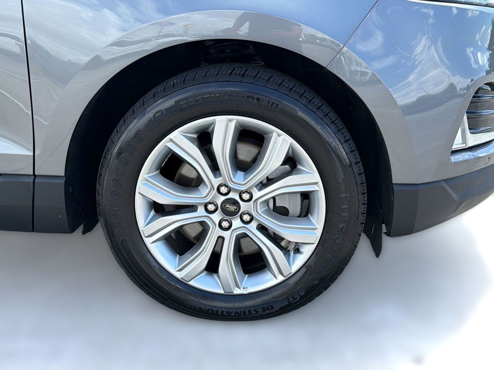Certified 2023 Ford Edge Titanium AWD/4WD image 12