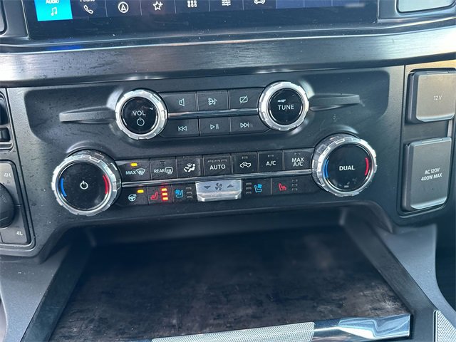 Certified 2024 Ford F250 Lariat w/ Lariat Ultimate Package image 20