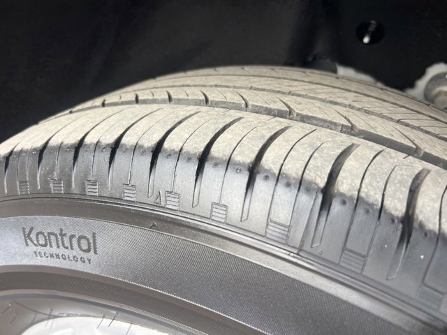 Certified 2023 Ford Explorer XLT w/ Equipment Group 202A image 28