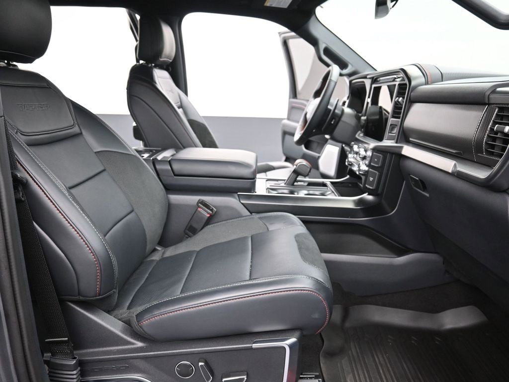 Certified 2024 Ford F150 Raptor image 25