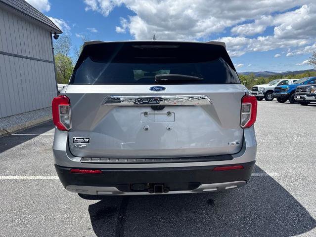 Certified 2020 Ford Explorer XLT w/ Equipment Group 202A AWD/4WD image 4
