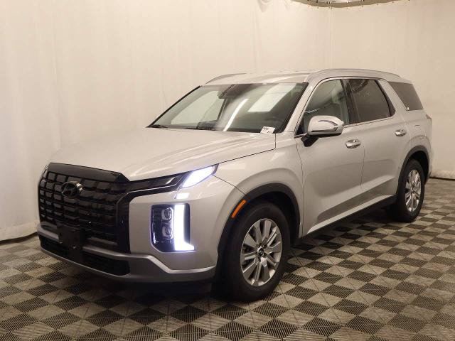Used 2024 Hyundai Palisade SEL FWD image 2
