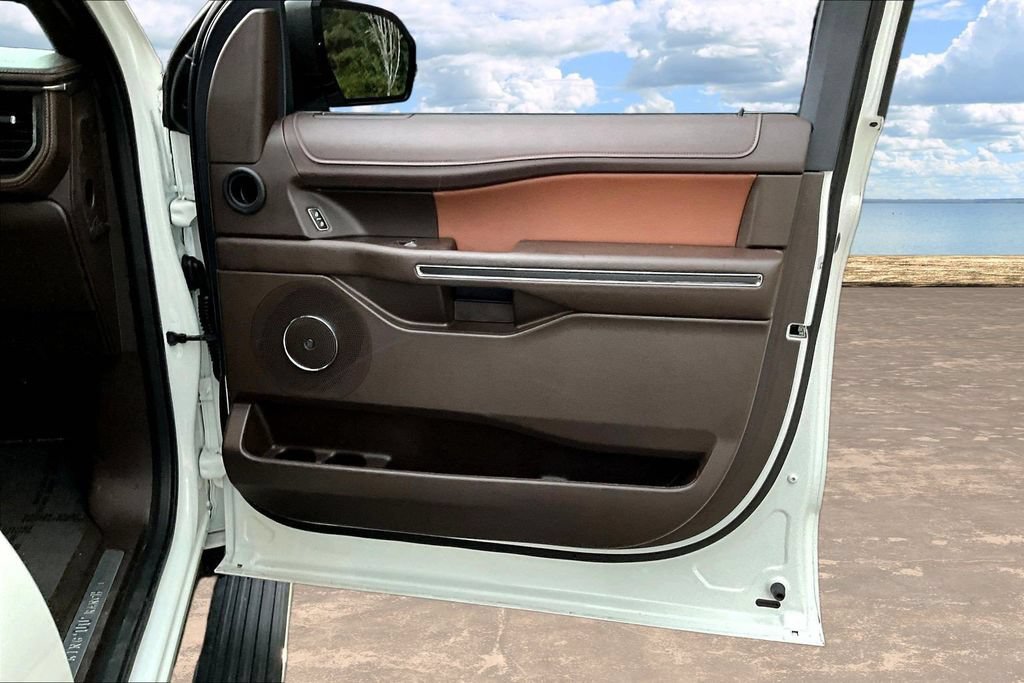 Certified 2023 Ford Expedition King Ranch AWD/4WD image 31