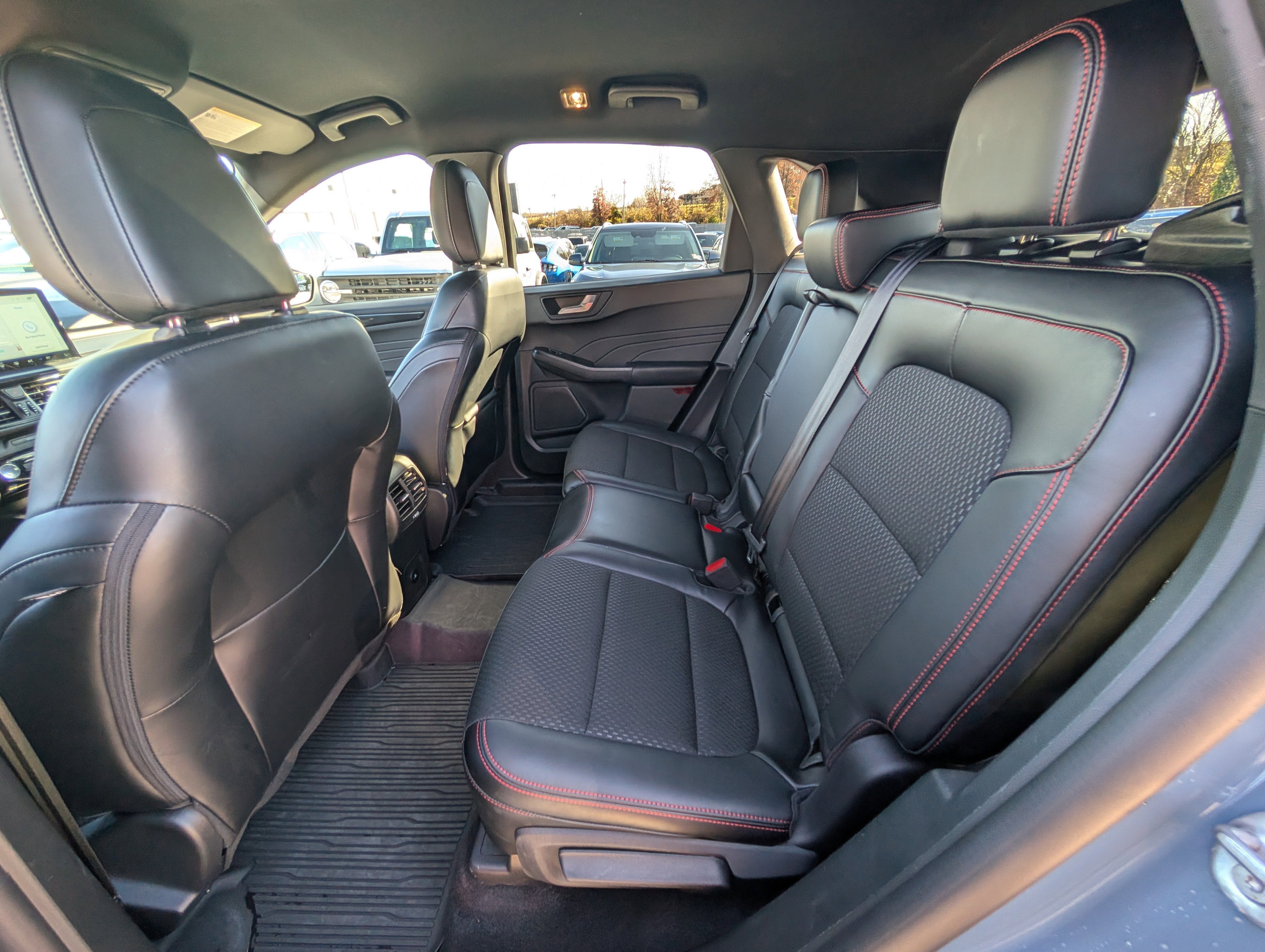 Certified 2025 Ford Escape ST-Line Elite w/ Tech Pack #1 image 16