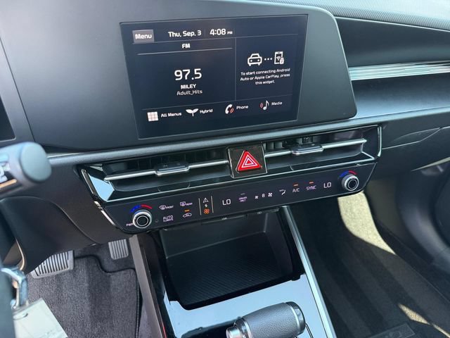 Used 2023 Kia Niro LX FWD image 13
