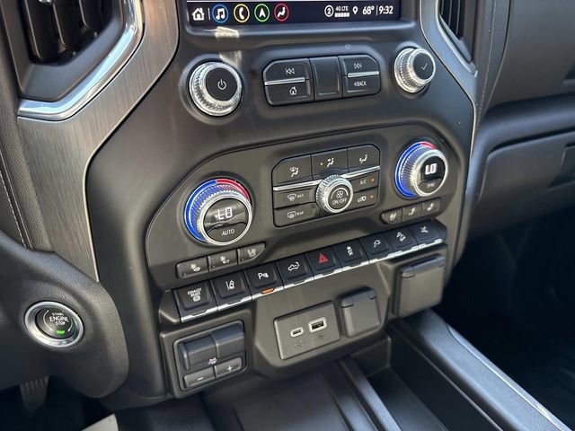 Used 2023 GMC Sierra 3500 Denali w/ Denali Ultimate Package image 34