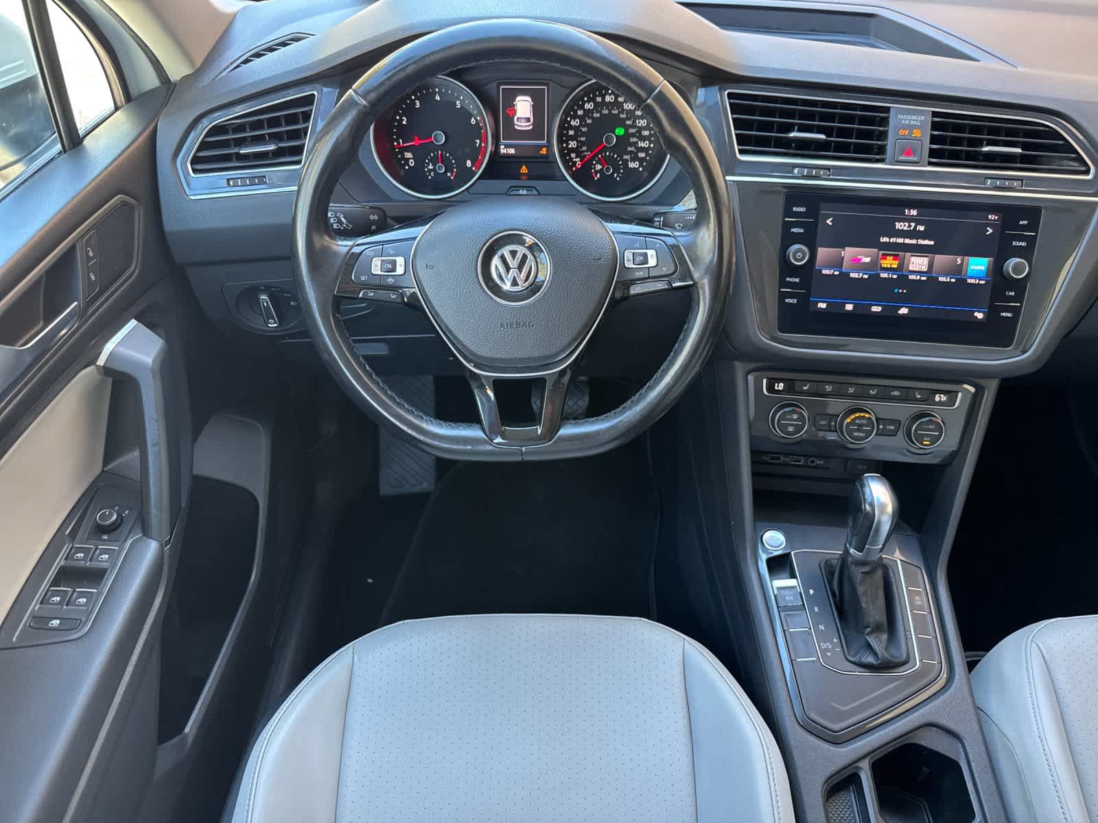 Used 2019 Volkswagen Tiguan SE w/ Panoramic Sunroof Package FWD image 14