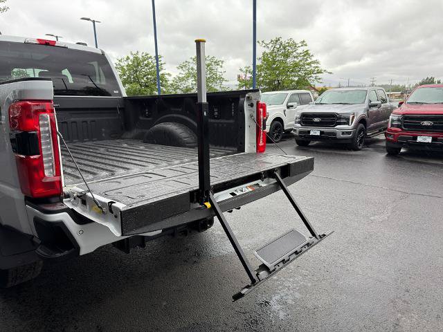 Certified 2025 Ford F350 Lariat w/ Black Appearance Package AWD/4WD image 19